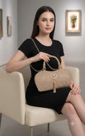 Gilded Glamour Evening Clutch – Sparkling Gold Metallic Handbag with Pearl Heart Charm & Tassel Accent